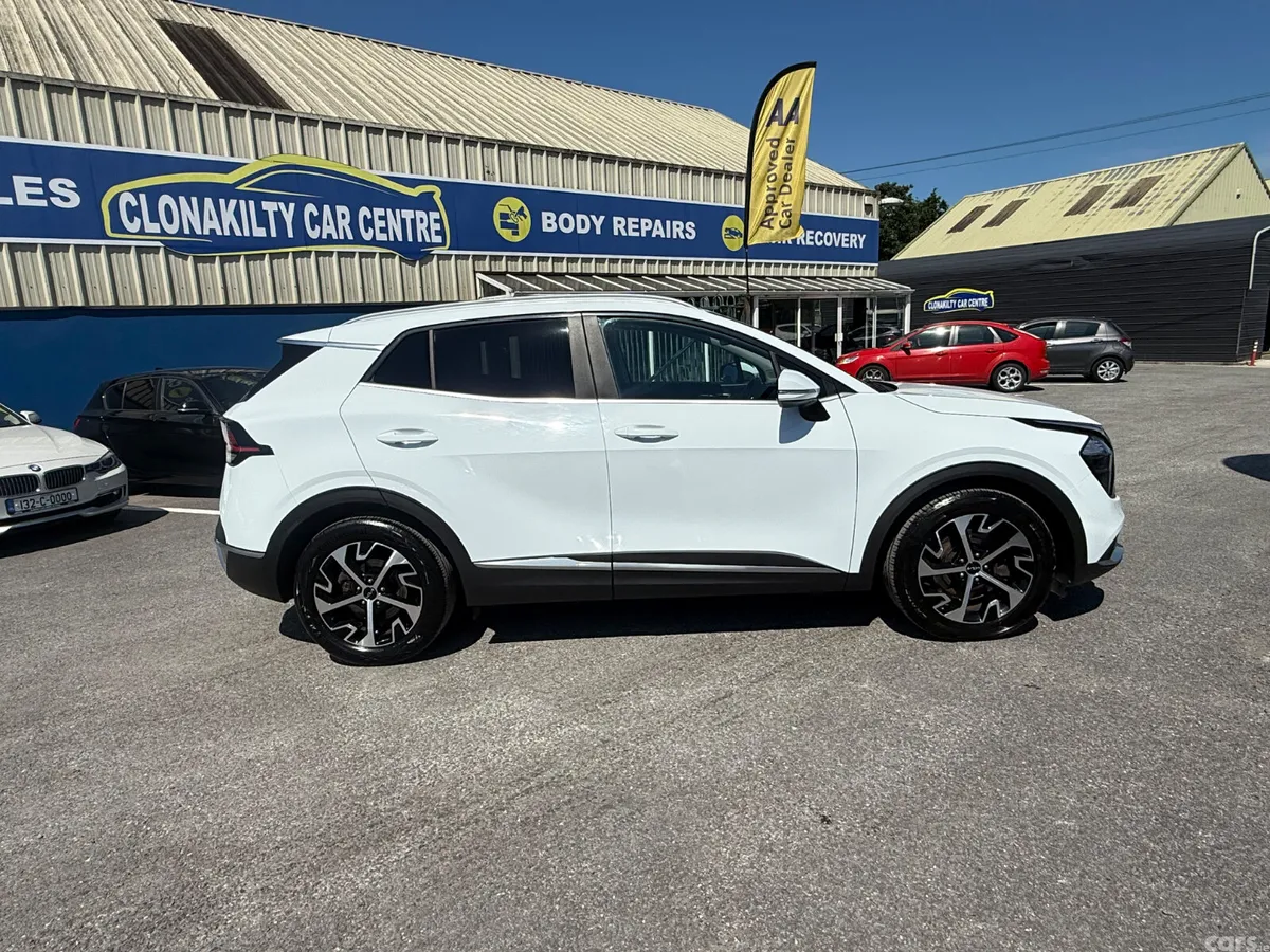 Kia Sportage SUV, Diesel, 2022, White