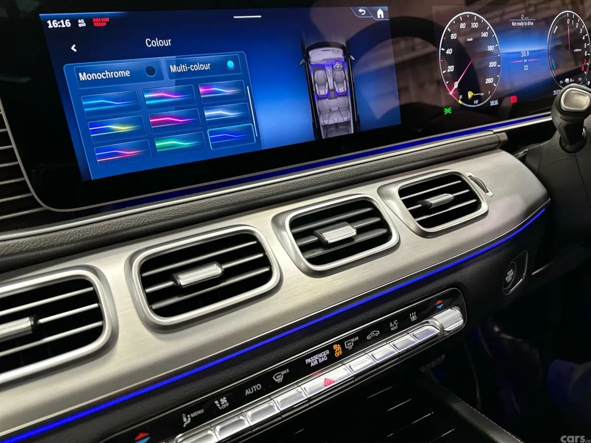Mercedes-Benz GLE SUV, Petrol Plug-in Hybrid, 2026, Silver