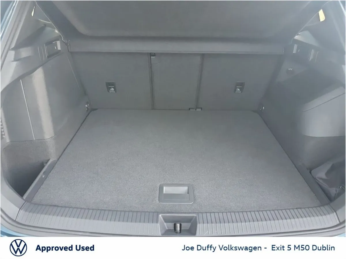 Volkswagen Tiguan SUV, Petrol Plug-in Hybrid, 2024, Blue