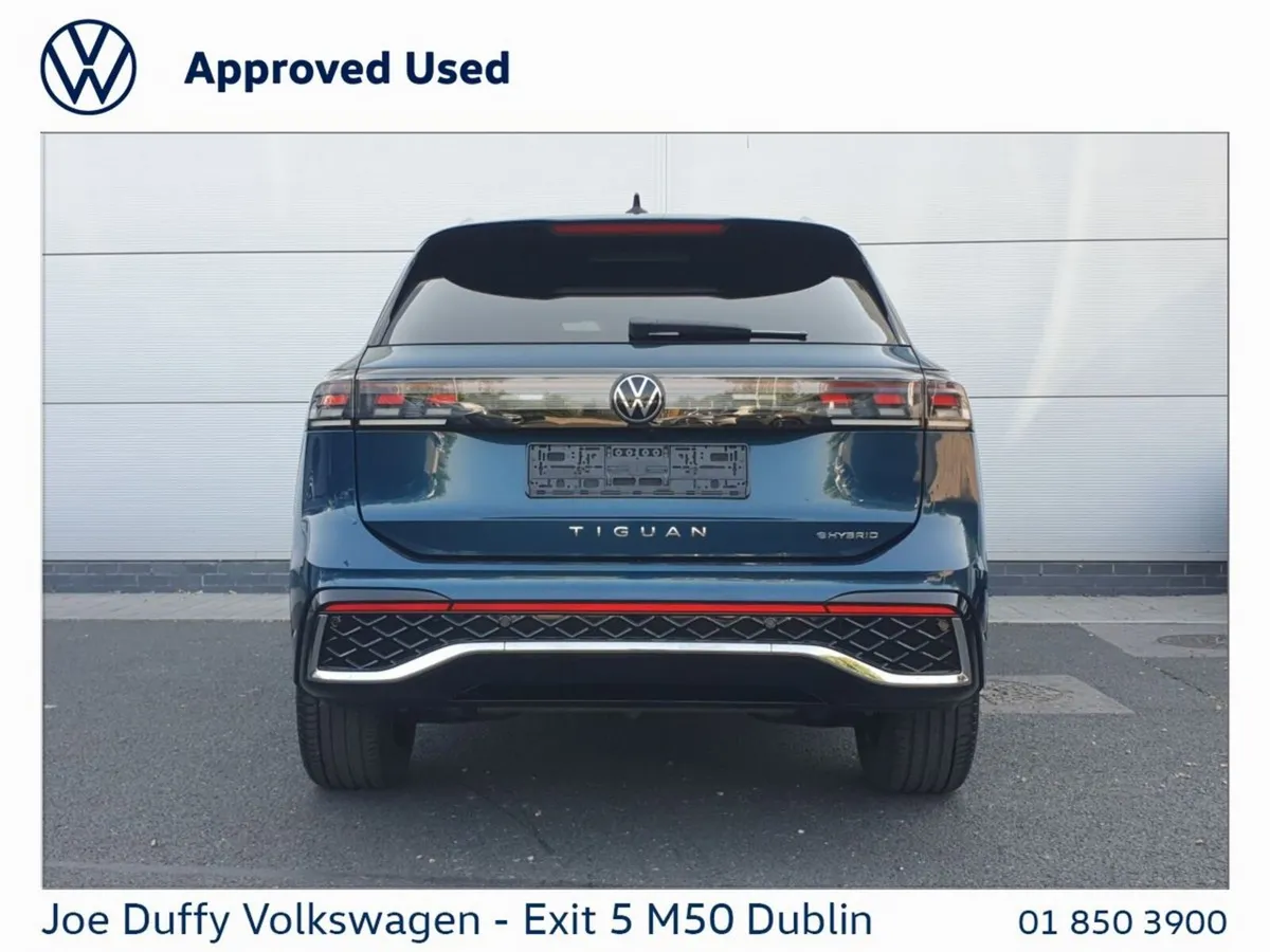 Volkswagen Tiguan SUV, Petrol Plug-in Hybrid, 2024, Blue