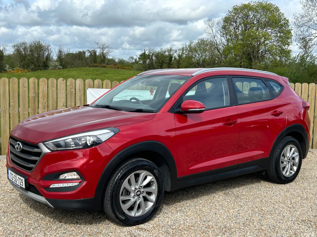 Hyundai Tucson SUV, Diesel, 2017, Red