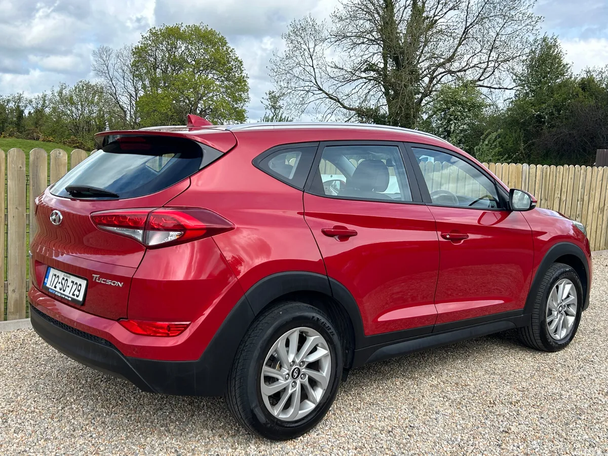 Hyundai Tucson SUV, Diesel, 2017, Red