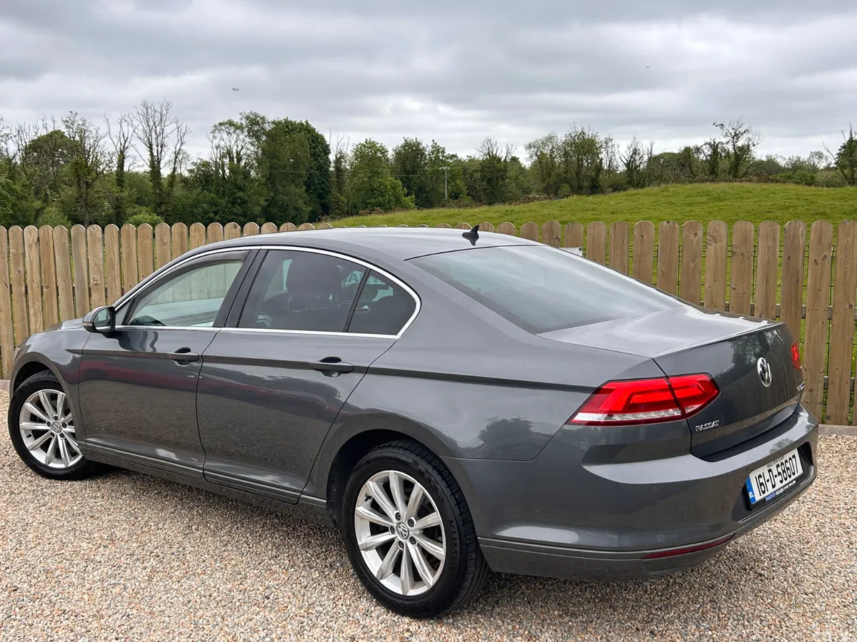 Volkswagen Passat Saloon, Diesel, 2016, Grey