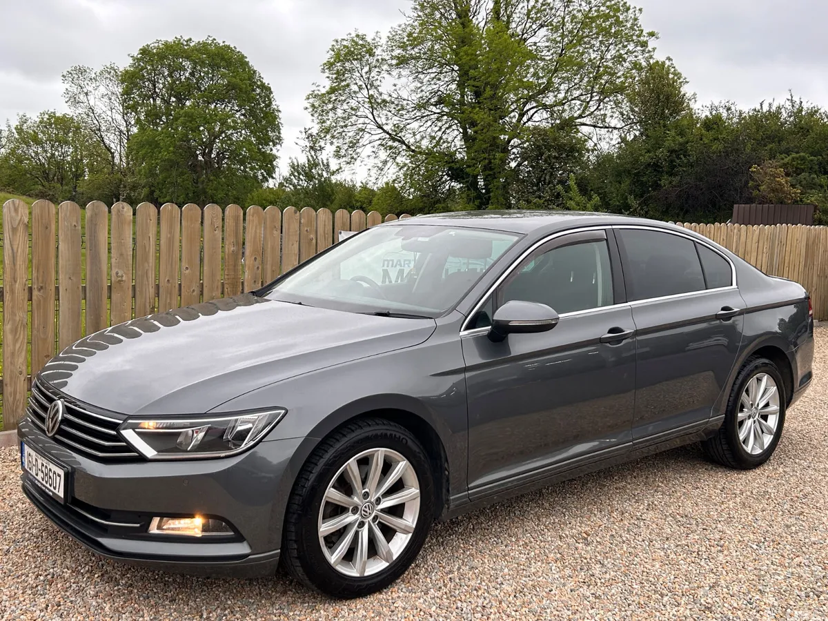 Volkswagen Passat Saloon, Diesel, 2016, Grey