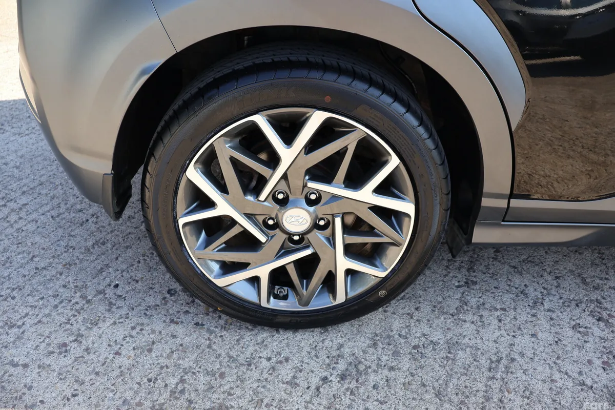 Hyundai KONA MPV, Petrol Hybrid, 2021, Black