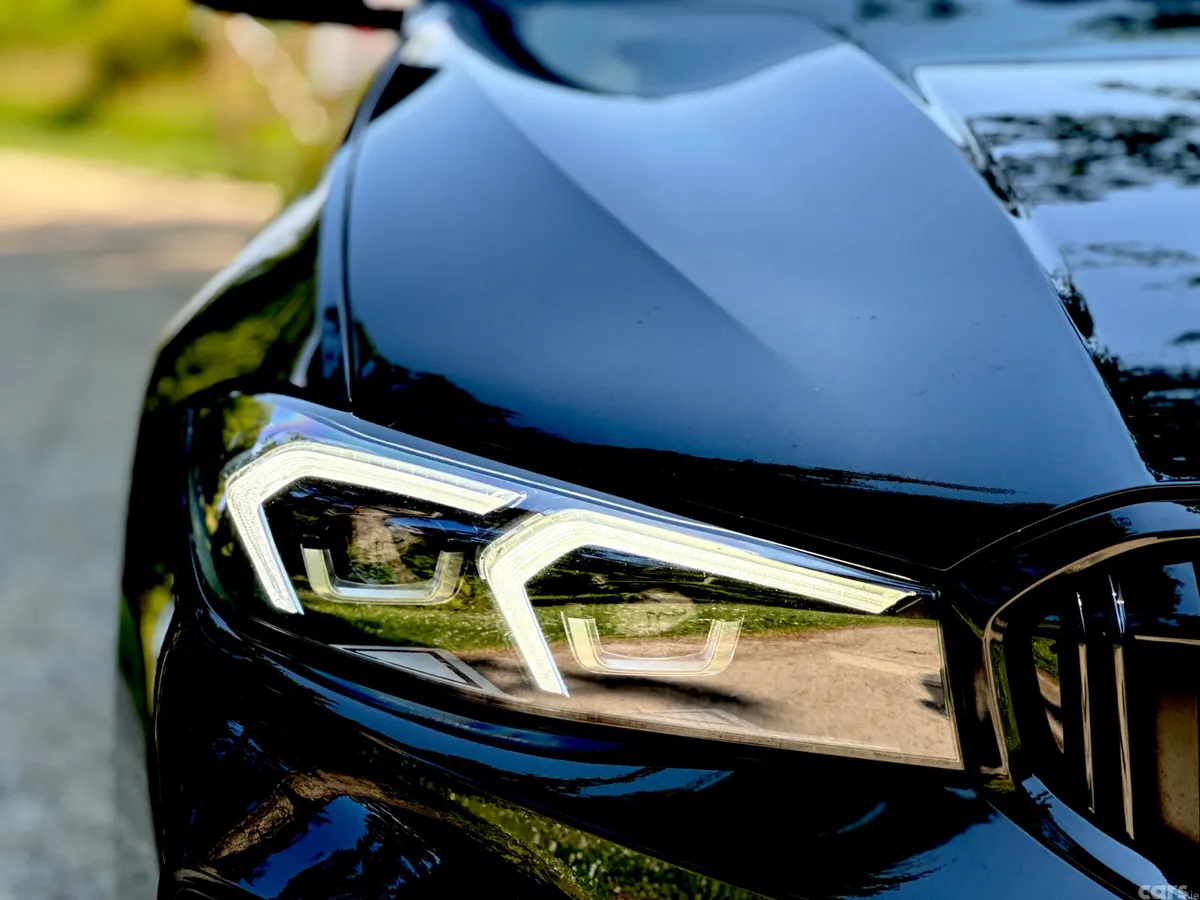 BMW 3-Series Estate/Jeep, Petrol Plug-in Hybrid, 2023, Black