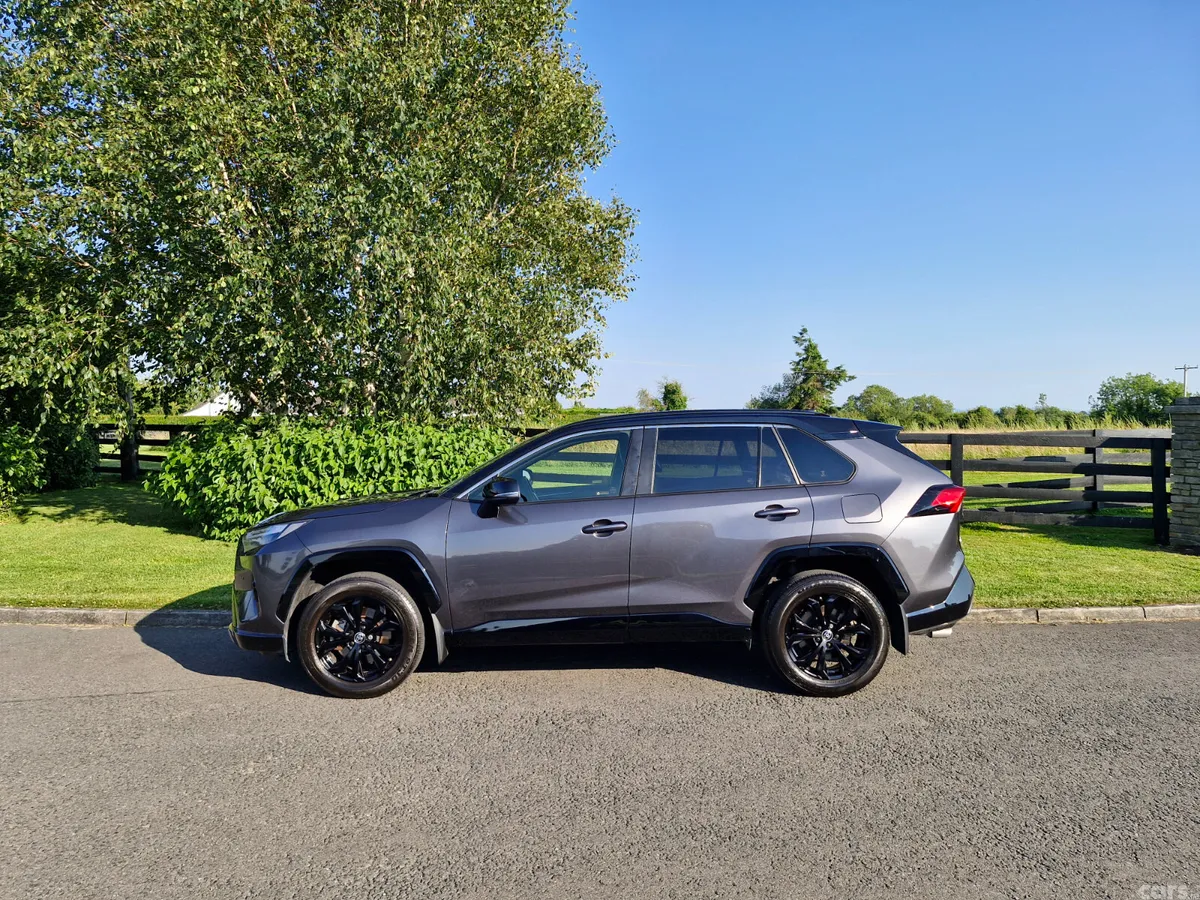 Toyota RAV4 SUV, Petrol Hybrid, 2024, Grey
