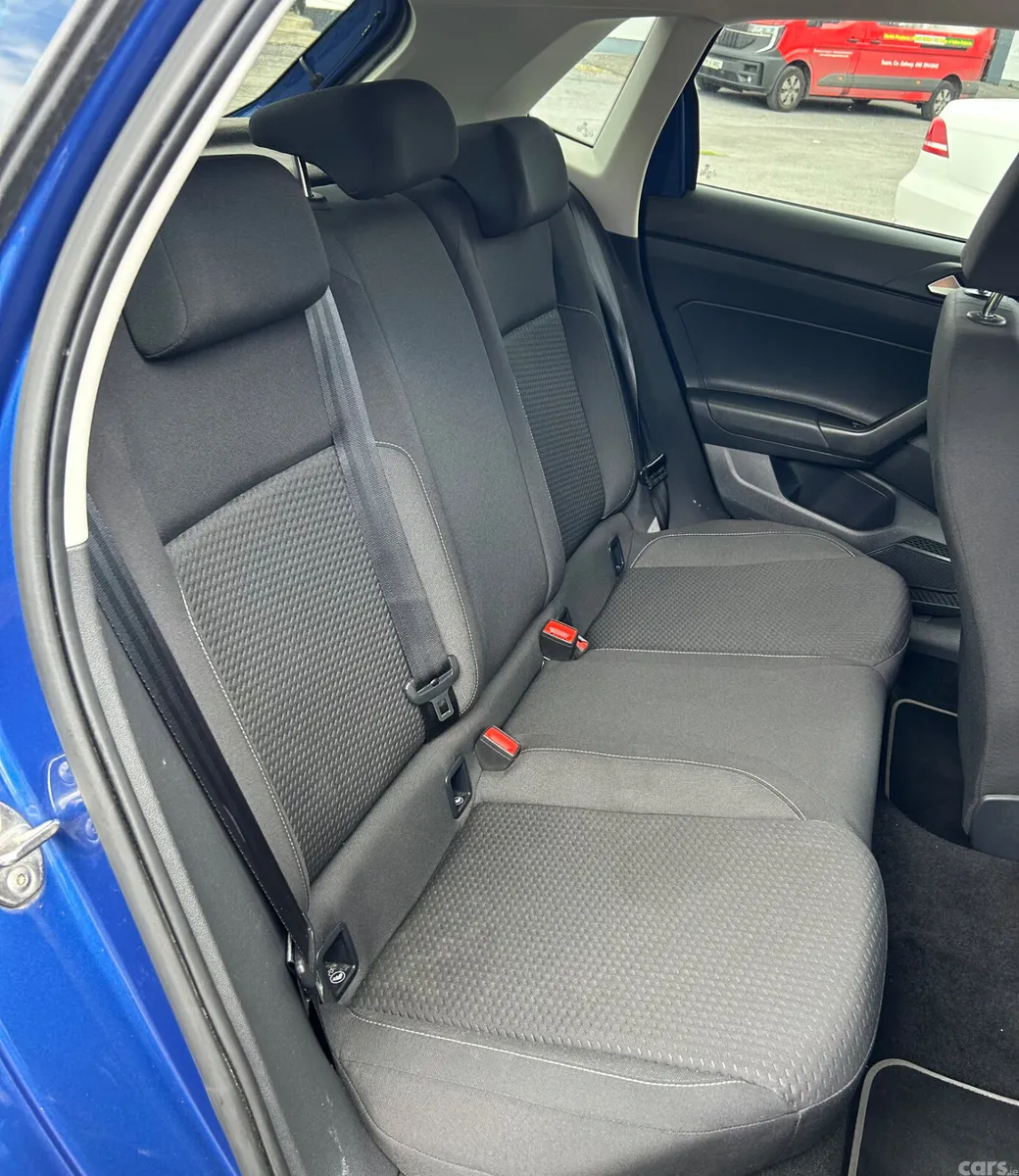 Volkswagen Polo Hatchback, Petrol, 2019, Blue