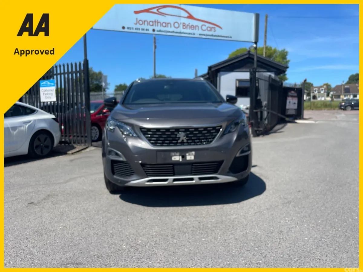 Peugeot 5008 MPV, Diesel, 2019, Grey