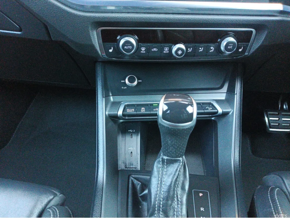 Audi Q3 SUV, Petrol Plug-in Hybrid, 2023, Grey