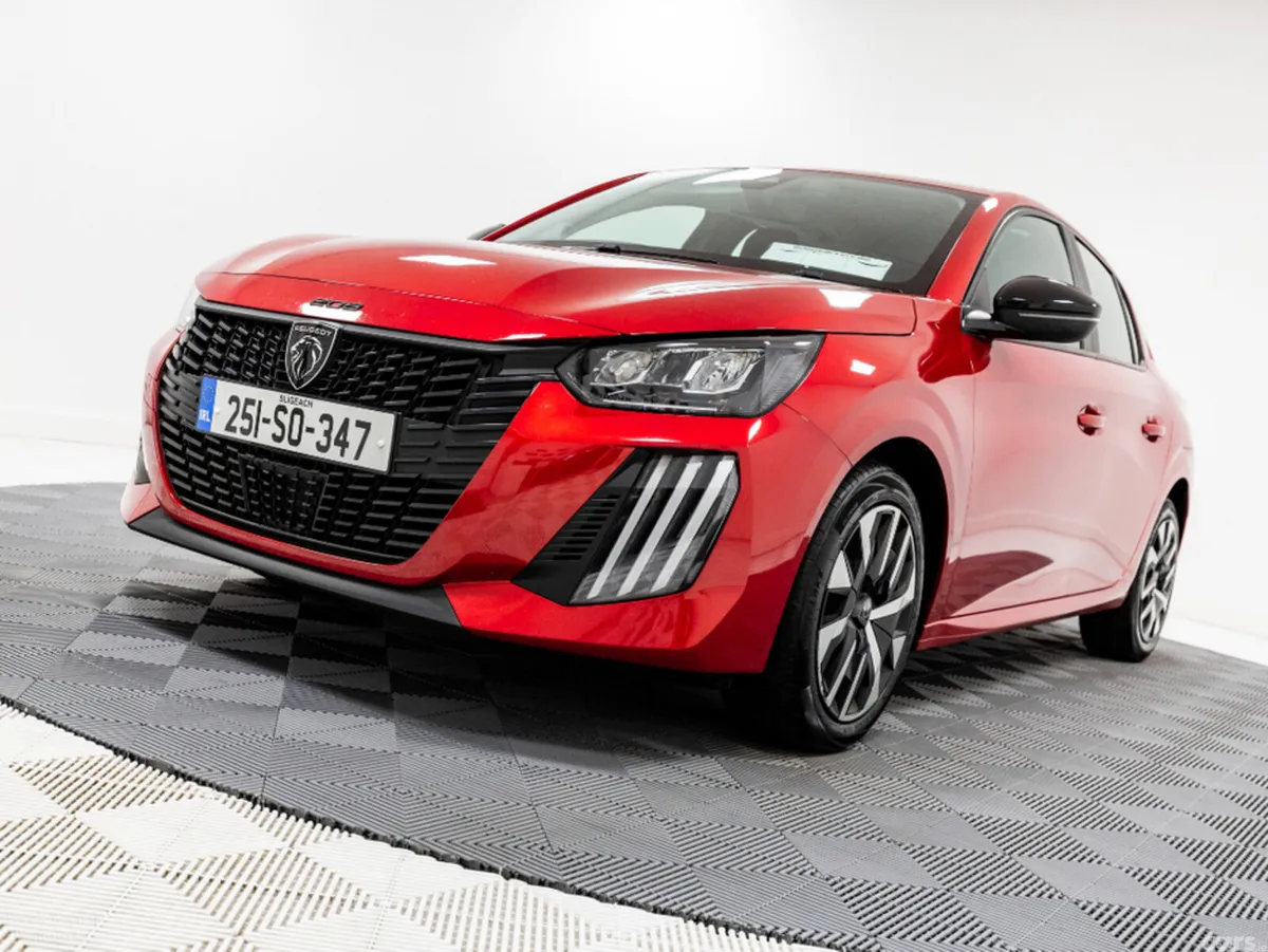 Peugeot 208 Hatchback, Petrol, 2025, Red