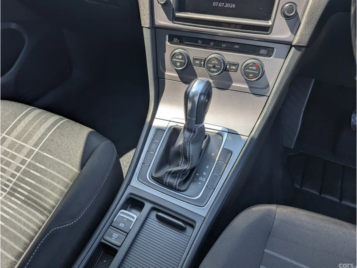 Volkswagen Golf Estate, Petrol, 2015, Grey
