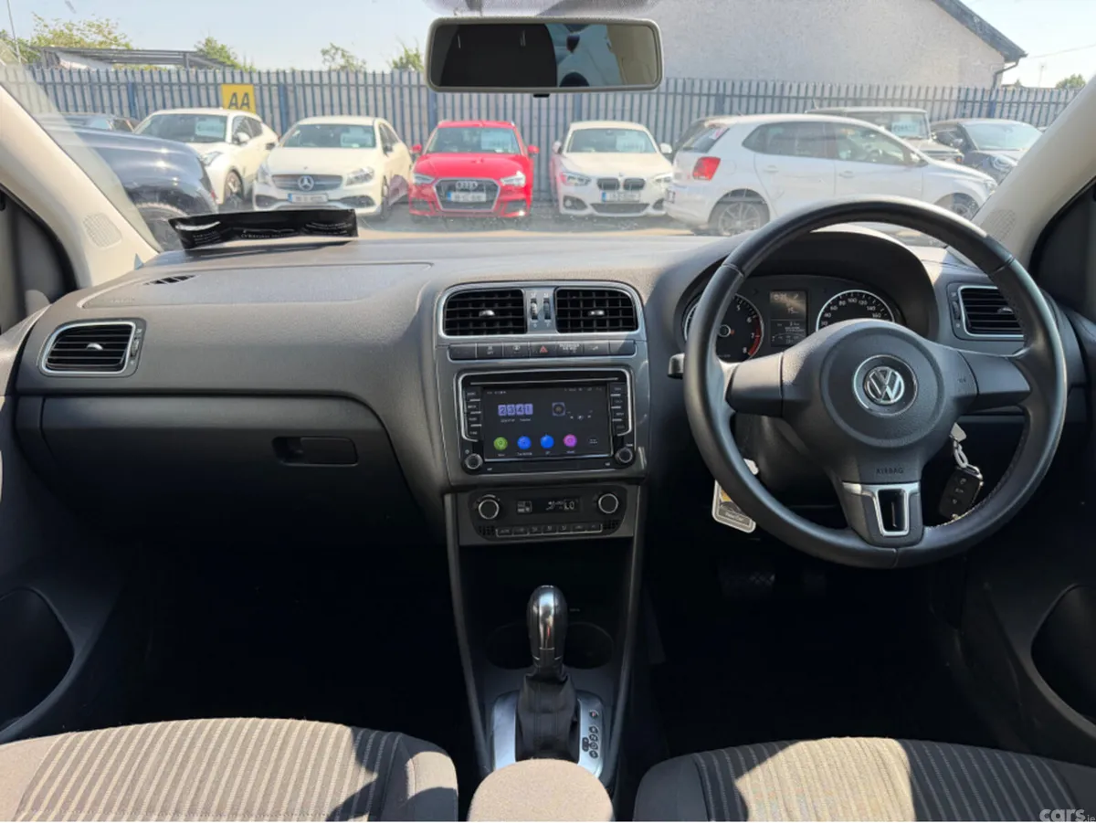 Volkswagen Polo Hatchback, Petrol, 2013, Black