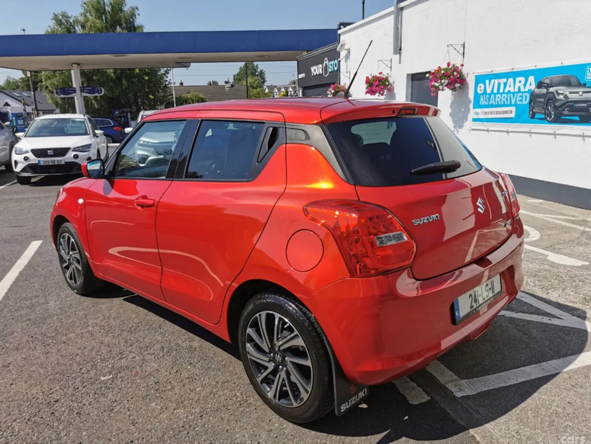 Suzuki Swift Hatchback, Petrol, 2024, Red