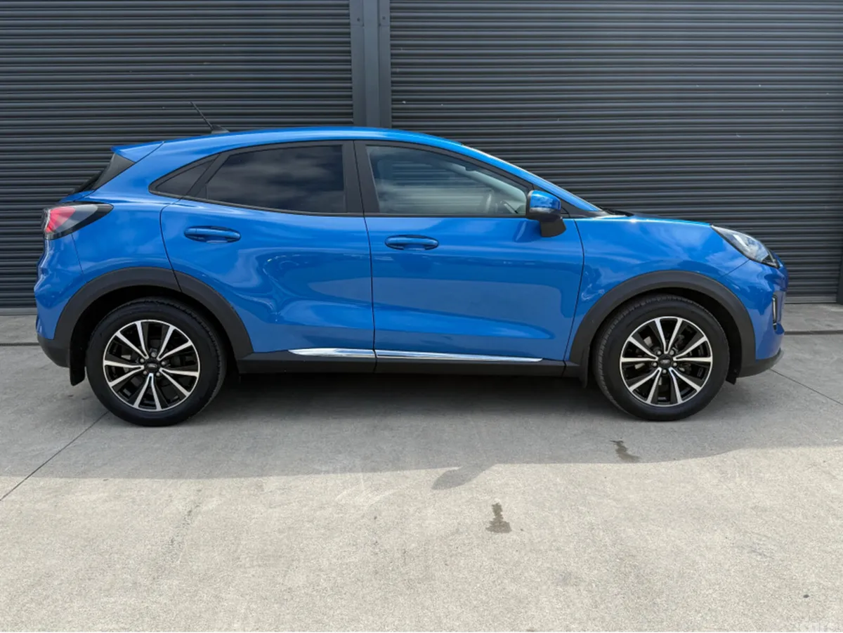 Ford Puma MPV, Petrol Hybrid, 2023, Blue