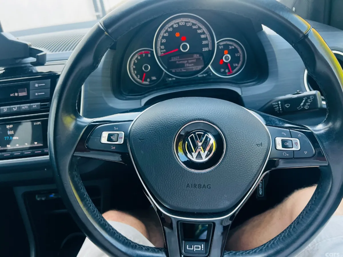 Volkswagen up! Hatchback, Petrol, 2017, Blue