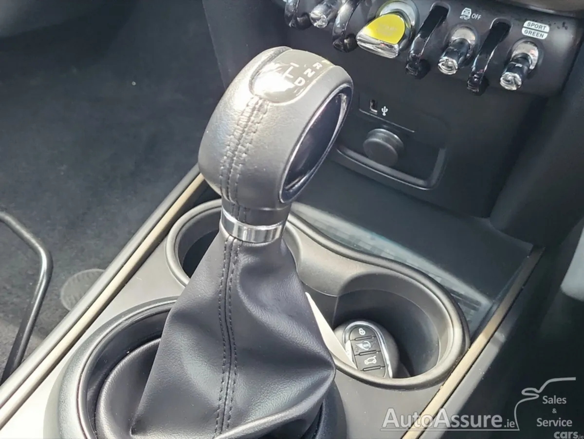 Mini Countryman Hatchback, Petrol Hybrid, 2023, Silver