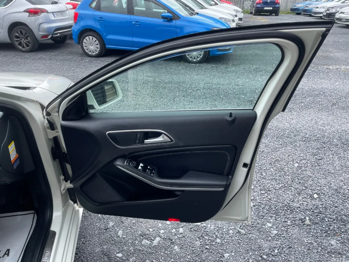 Mercedes-Benz A-Class Hatchback, Petrol, 2015, White