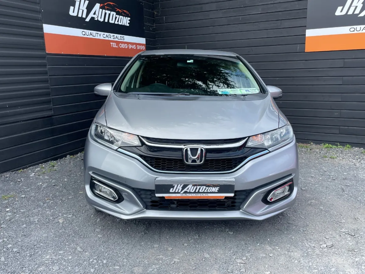 Honda Fit Hatchback, Petrol Hybrid, 2017, Silver