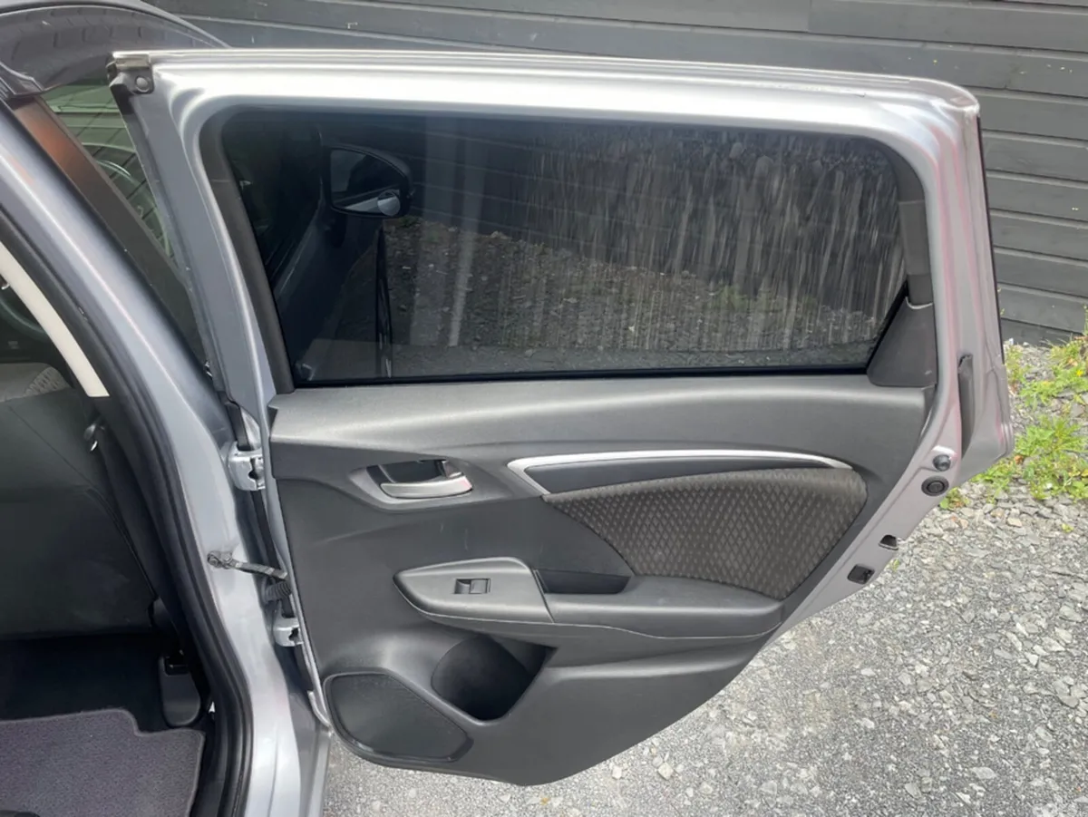 Honda Fit Hatchback, Petrol Hybrid, 2017, Silver