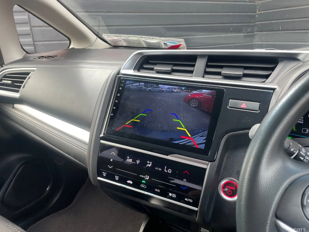 Honda Fit Hatchback, Petrol Hybrid, 2017, Silver