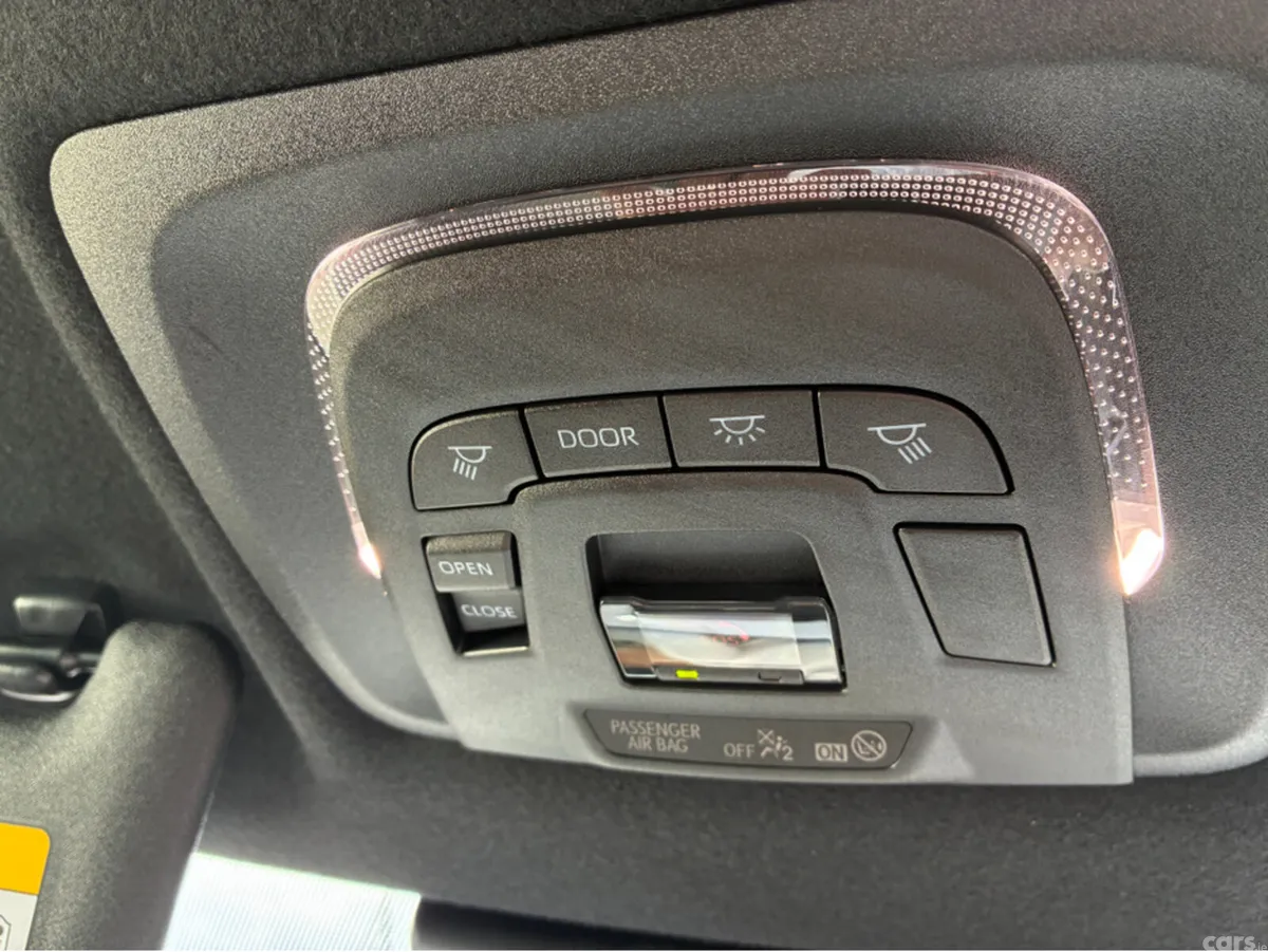 Toyota Corolla SUV, Petrol Hybrid, 2025, Black