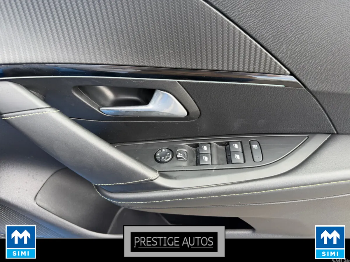Peugeot 208 Hatchback, Petrol, 2021, Blue