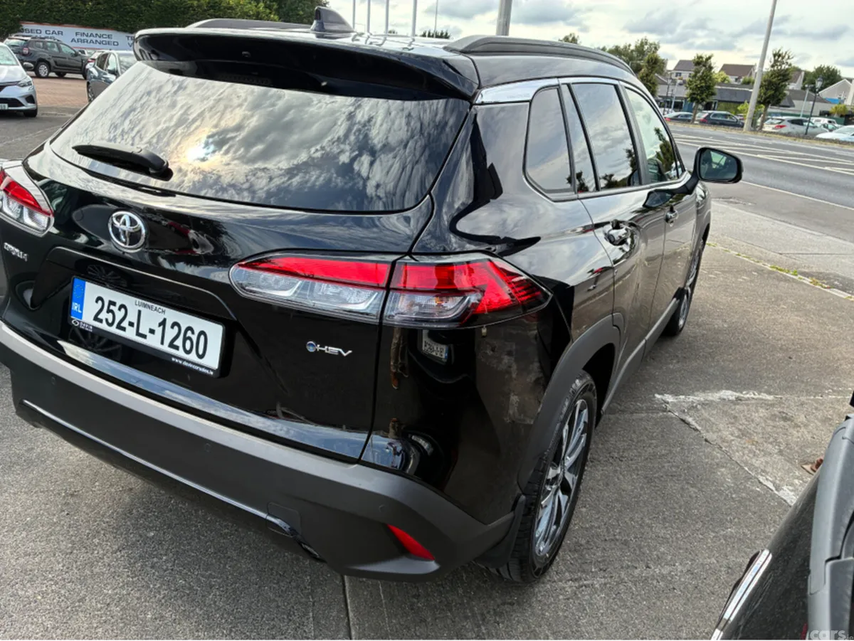Toyota Corolla SUV, Petrol Hybrid, 2025, Black