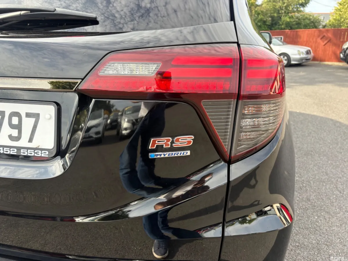 Honda Vezel MPV, Petrol Hybrid, 2018, Black