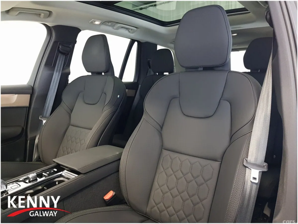 Volvo XC90 Estate, Petrol Hybrid, 2026, Black