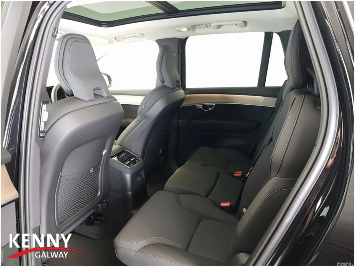Volvo XC90 Estate, Petrol Hybrid, 2026, Black
