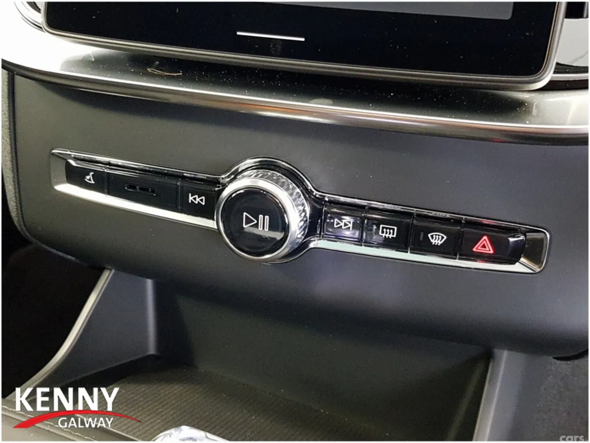 Volvo XC90 Estate, Petrol Hybrid, 2026, Black