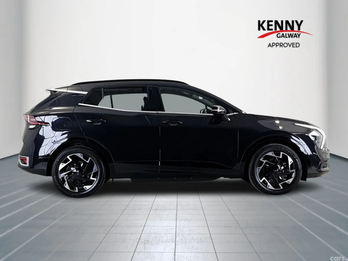 Kia Sportage Estate, Petrol Plug-in Hybrid, 2025, Black