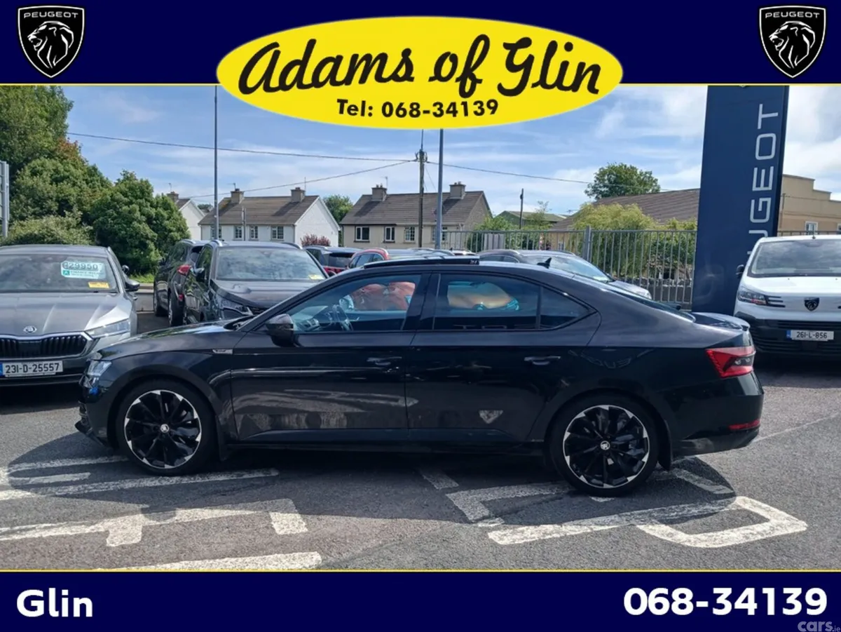Skoda Superb Hatchback, Diesel, 2024, Black