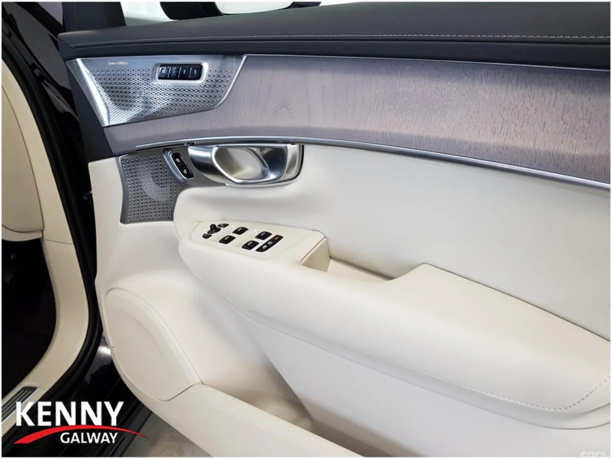 Volvo XC90 Estate, Petrol Hybrid, 2026, Black