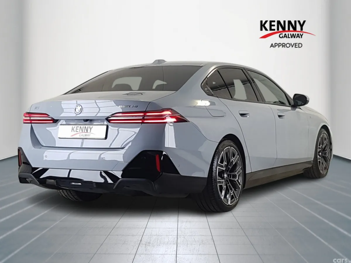 BMW i5 Saloon, Electric, 2025, Grey