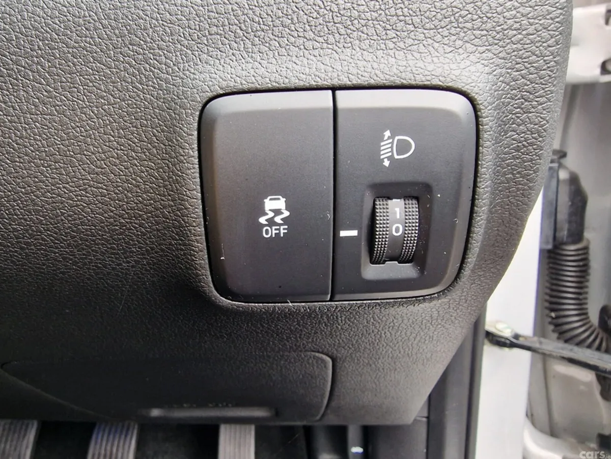Hyundai i10 Hatchback, Petrol, 2023, Grey