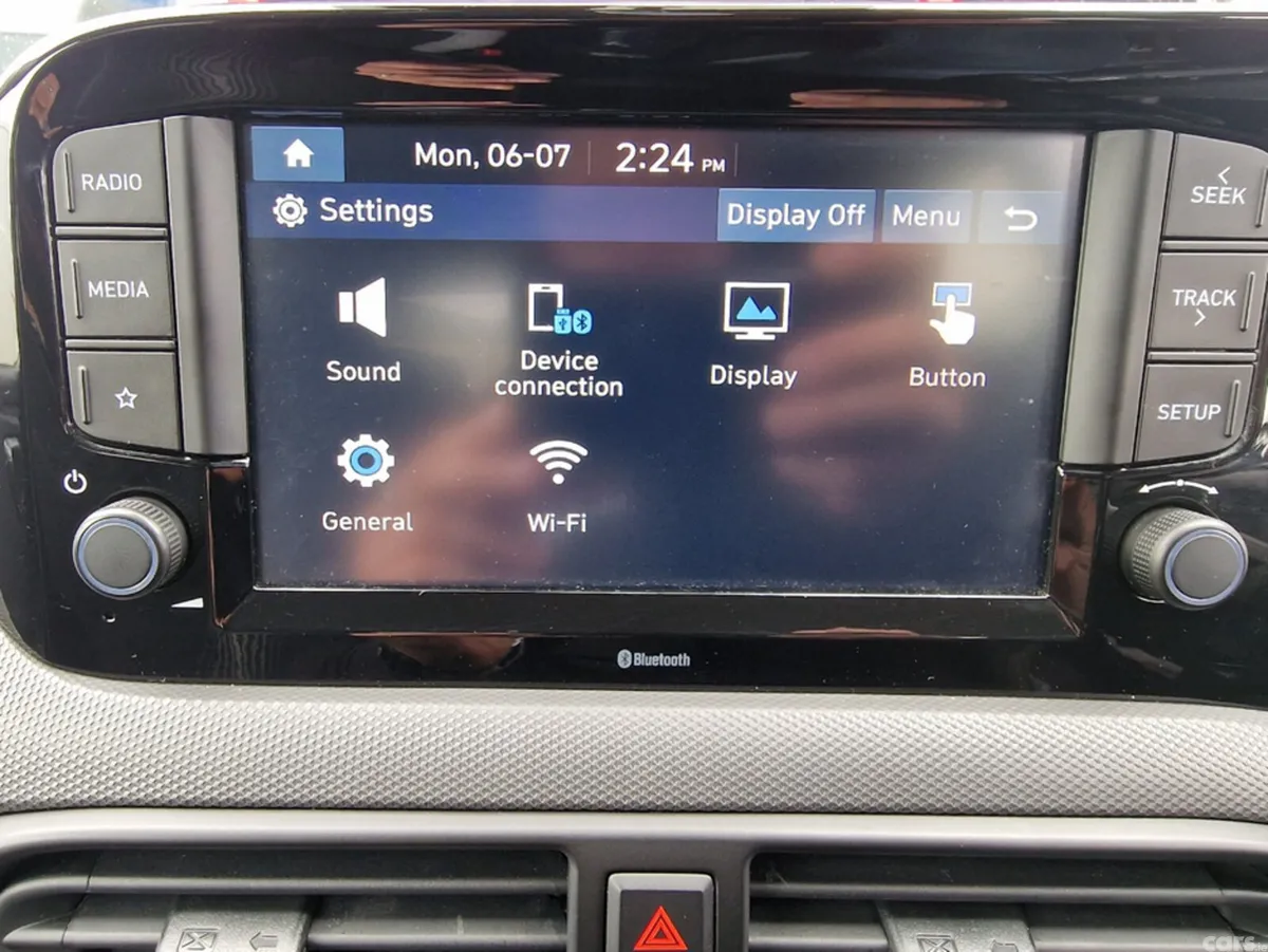 Hyundai i10 Hatchback, Petrol, 2023, Grey