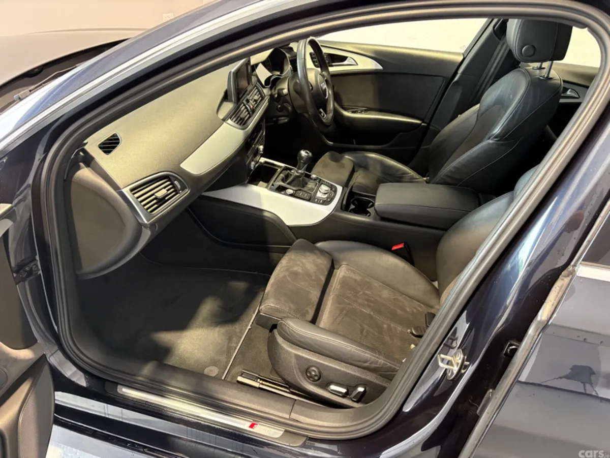 Audi A6 Saloon, Diesel, 2017, Blue