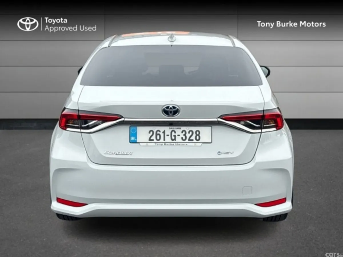 Toyota Corolla Saloon, Petrol Hybrid, 2026, Grey