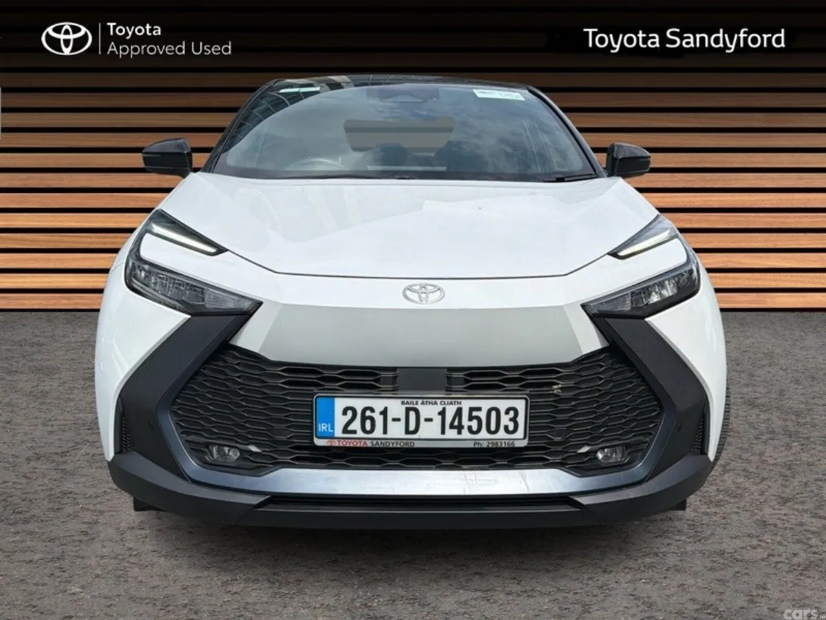 Toyota C-HR SUV, Petrol Hybrid, 2026, White