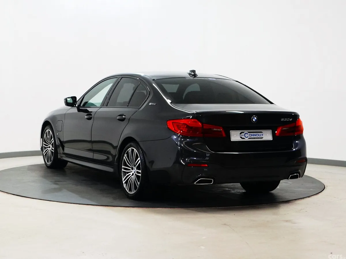 BMW 5-Series Saloon, Petrol Plug-in Hybrid, 2018, Grey