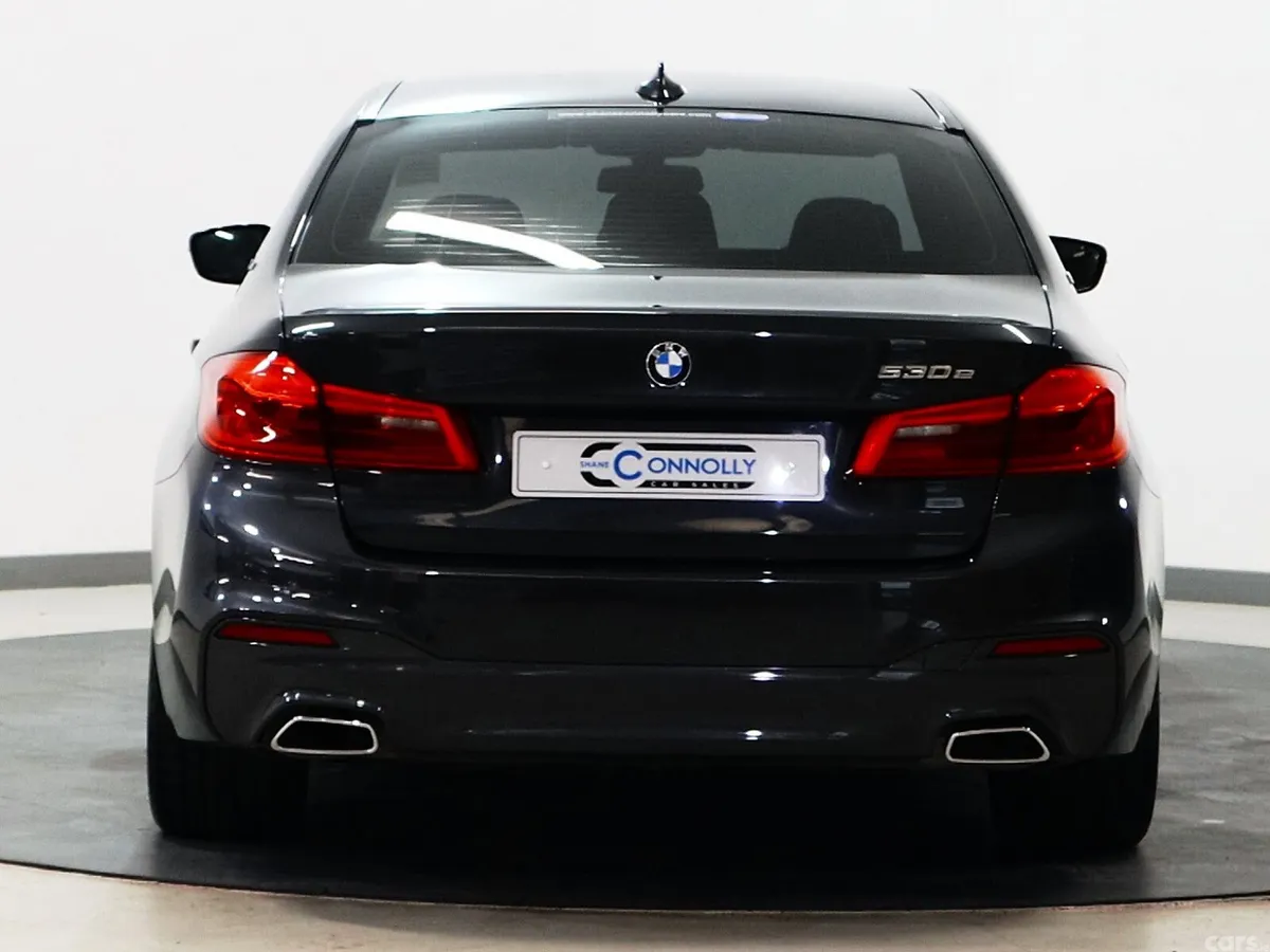 BMW 5-Series Saloon, Petrol Plug-in Hybrid, 2018, Grey