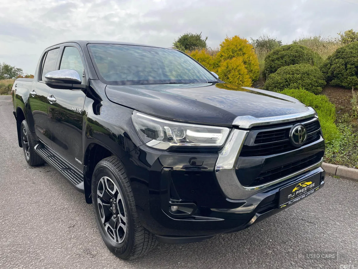 Toyota Hilux Pick Up, Diesel, 2024, Black