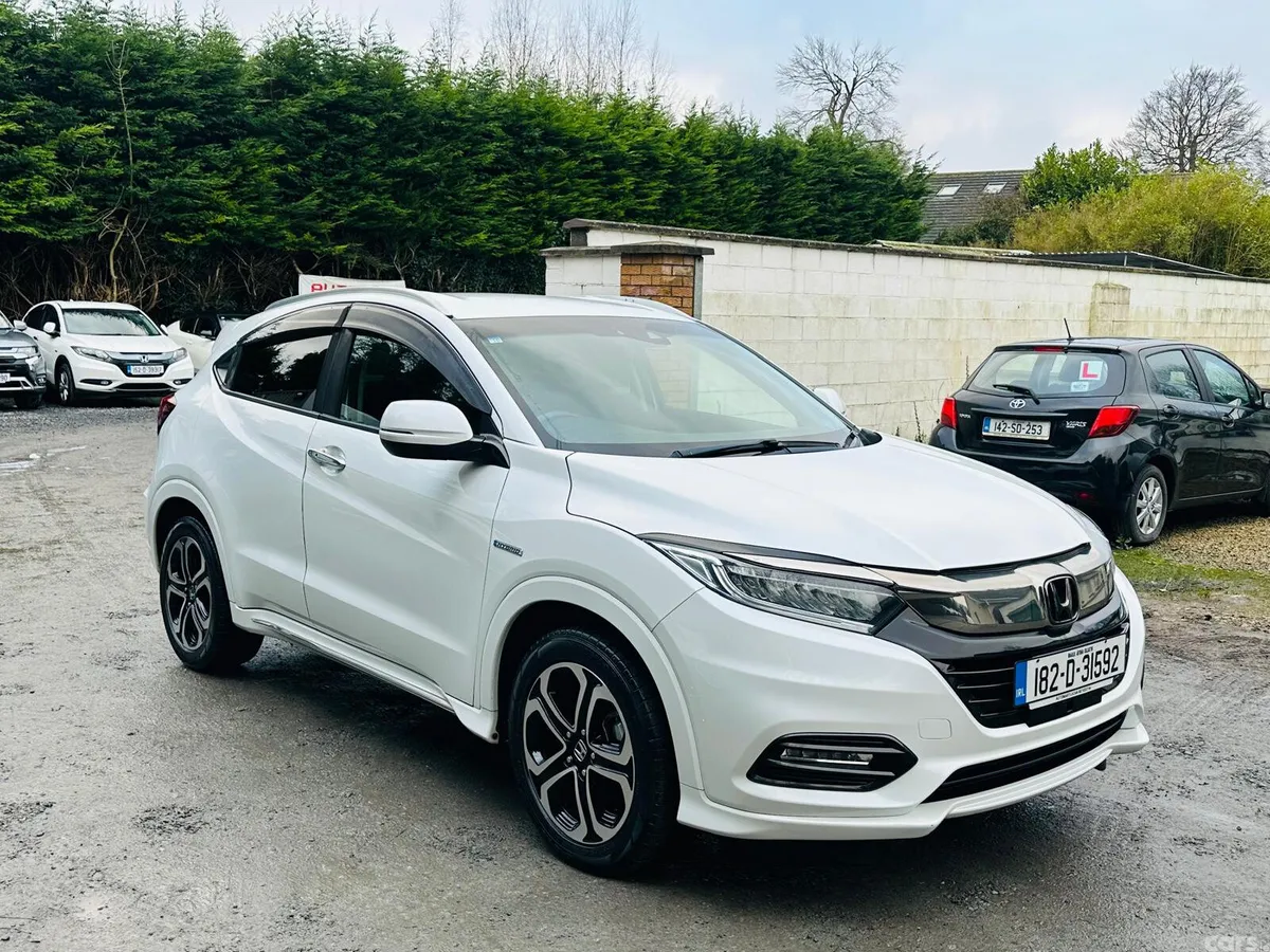Honda Vezel Estate, Petrol Hybrid, 2018, White