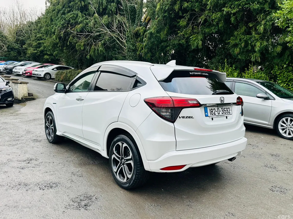 Honda Vezel Estate, Petrol Hybrid, 2018, White
