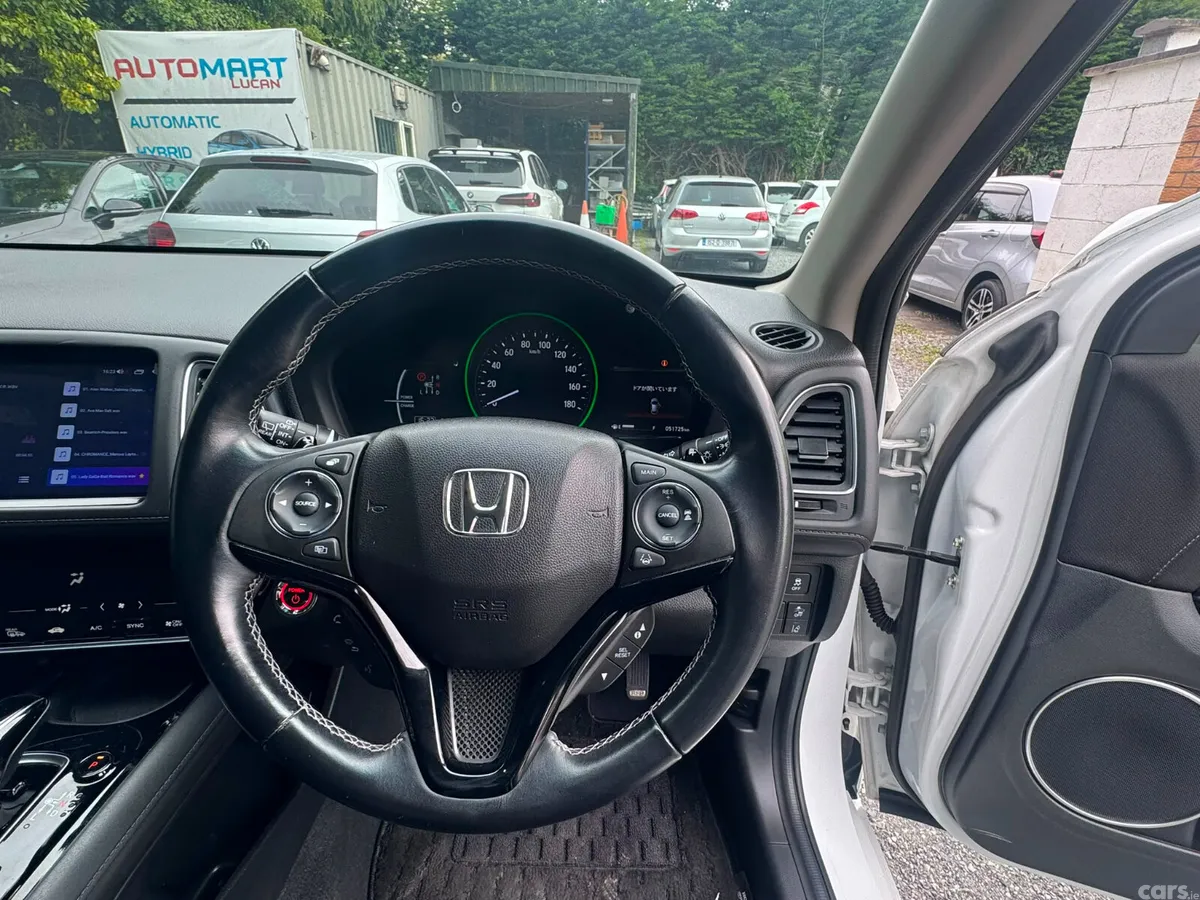 Honda Vezel Estate, Petrol Hybrid, 2019, White
