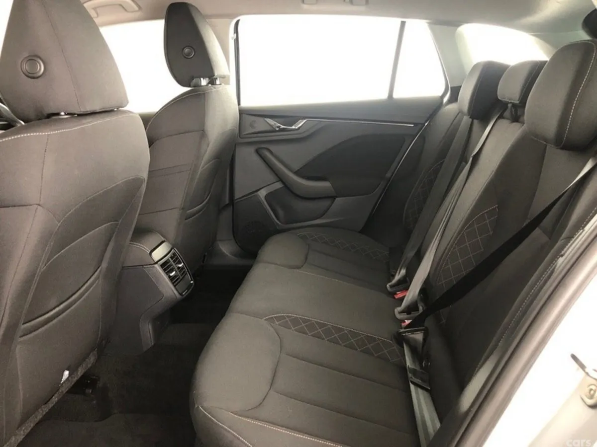 Skoda Scala Hatchback, Petrol, 2020, Grey