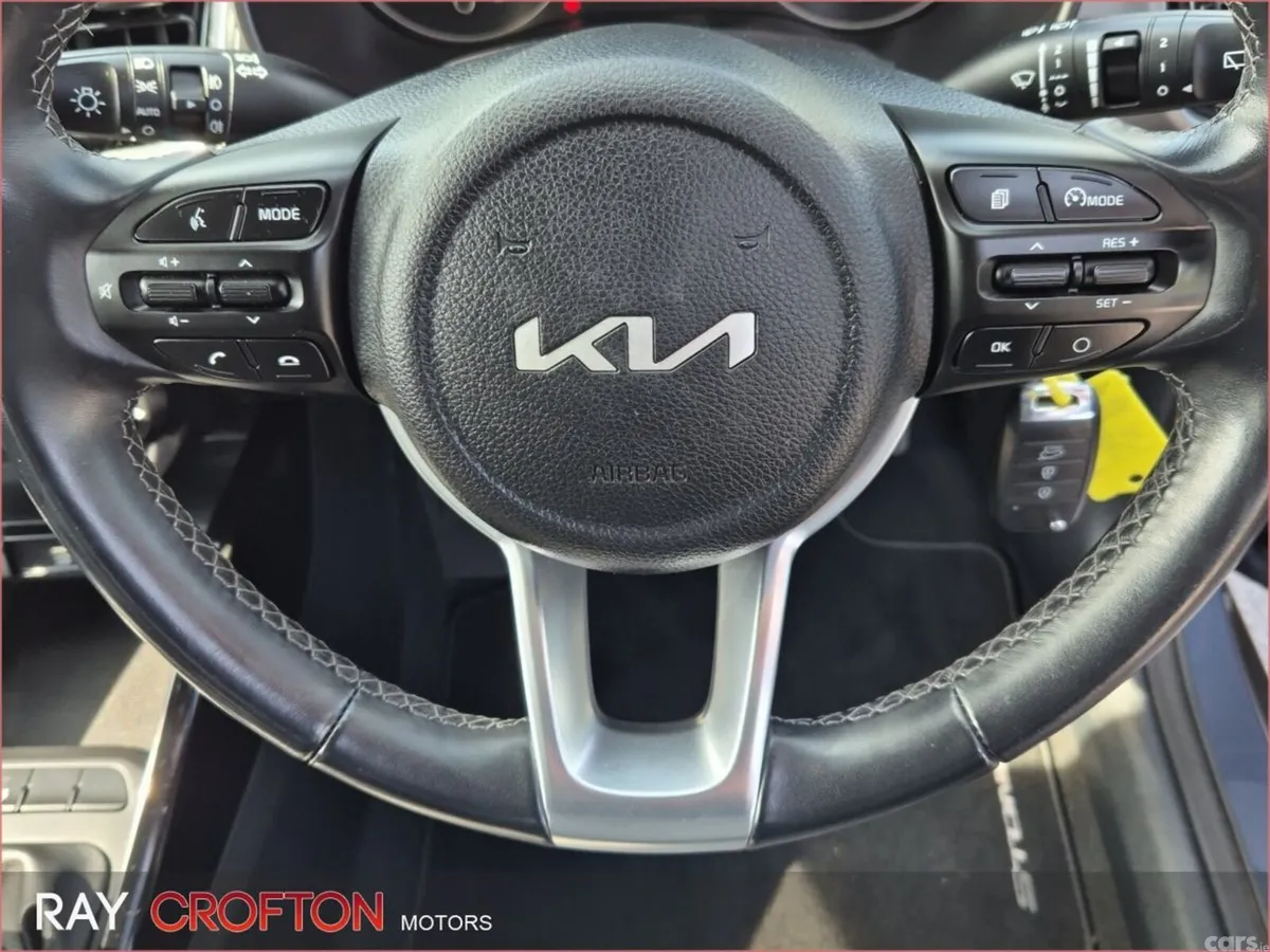 Kia Stonic Estate, Petrol, 2024, Blue