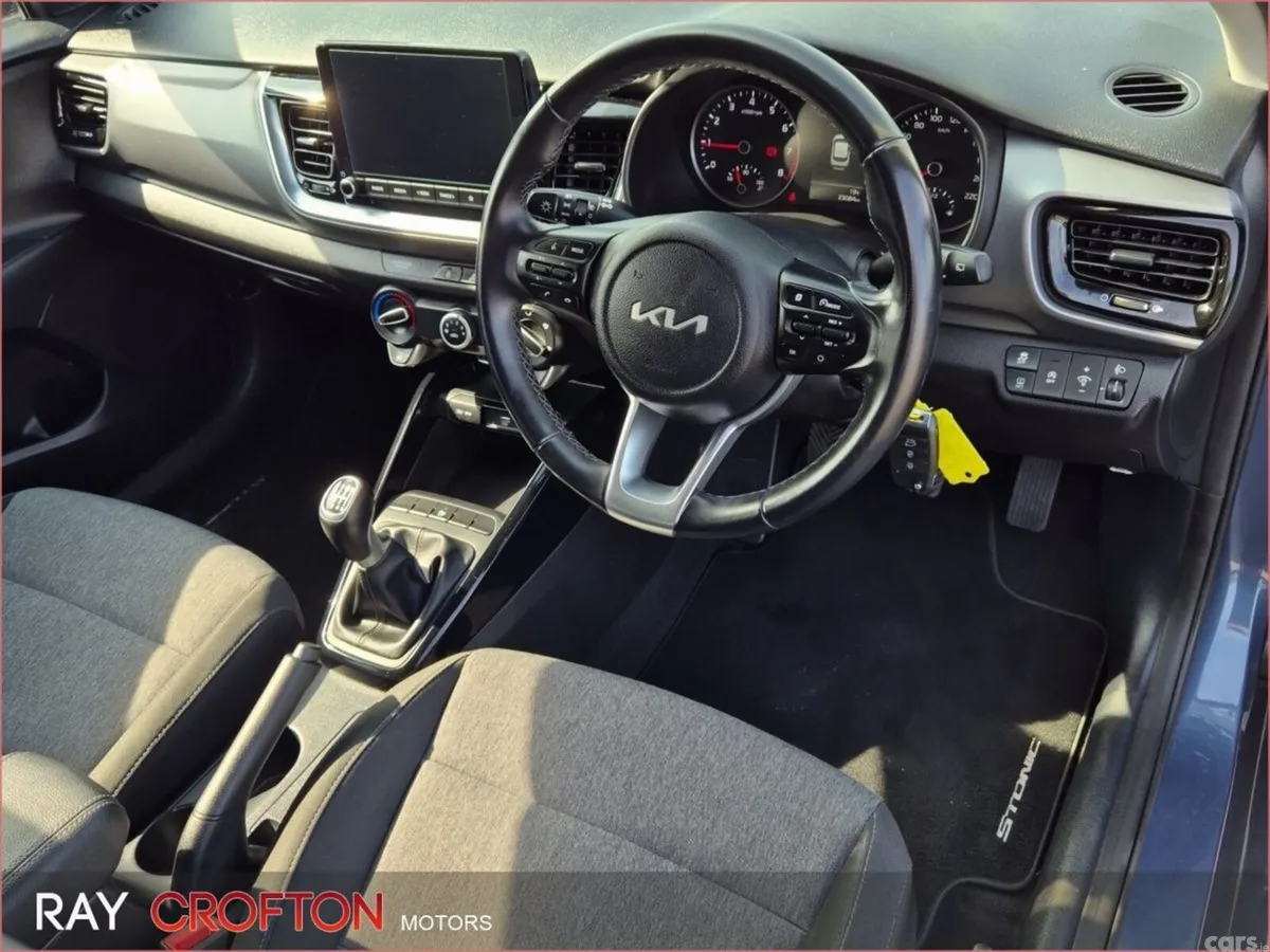 Kia Stonic Estate, Petrol, 2024, Blue